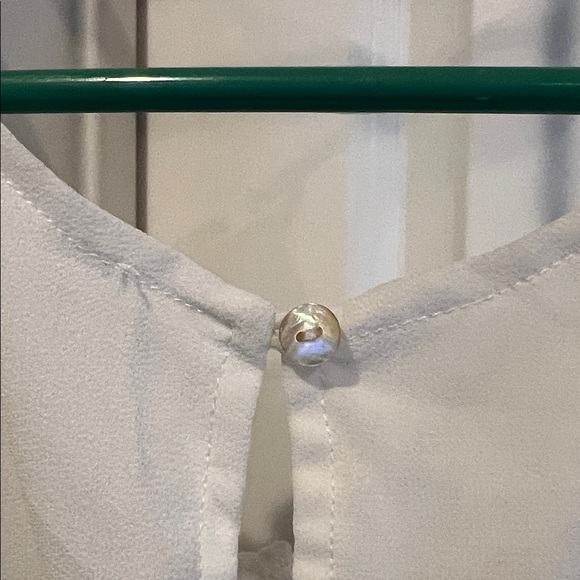 Elegant White Lace Women's Top - Picture 6 of 6